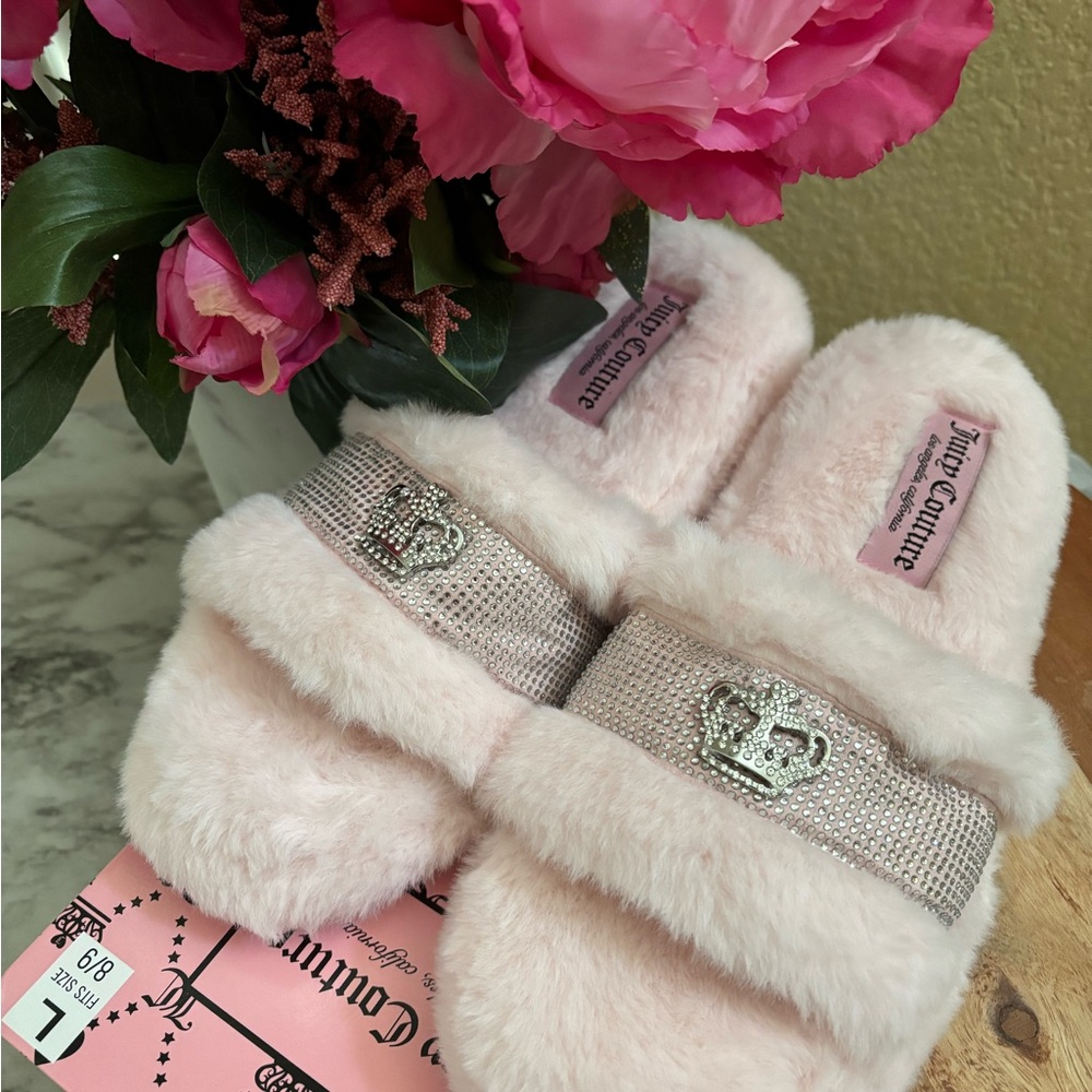 Juicy Couture  NWT Pink Furry Slippers with Crown Detail